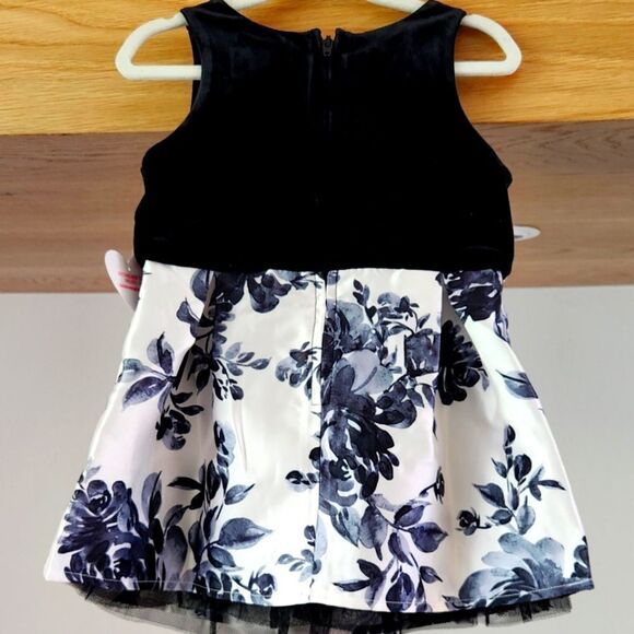 The Children's Place Monochrome Baby Girl Party Dress with Bow Detail - Picture 3 of 5